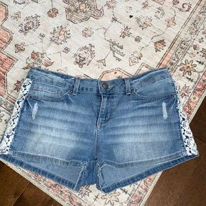 True Freedom Distressed Denim Jean Shorts Juniors Lacey Sides
